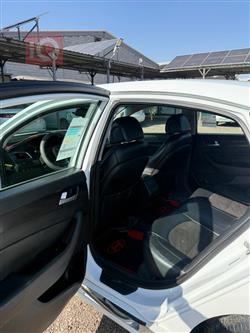 هیۆندای سۆناتا